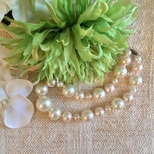 Vintage faux pearl necklace